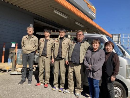 鈴木トーヨー住器株式会社の正社員 表具・建具工求人イメージ